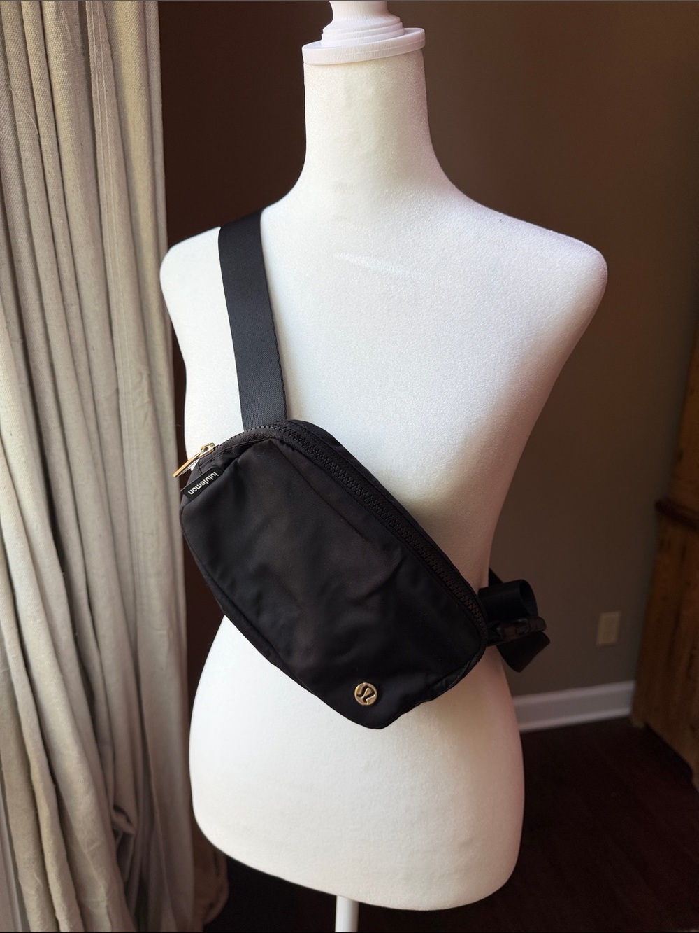 Lululemon Black Crossbody